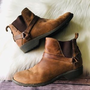 Teva De La Vina Dos Chelsea Ankle Booties Shoes 8